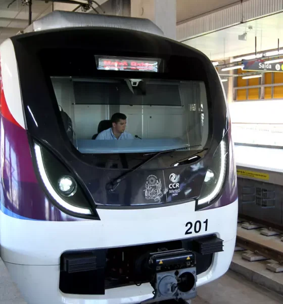 com um conjunto de novas diretrizes voltadas à padronização e modernização da gestão dos projetos. O Manual do Programa de PPPs,