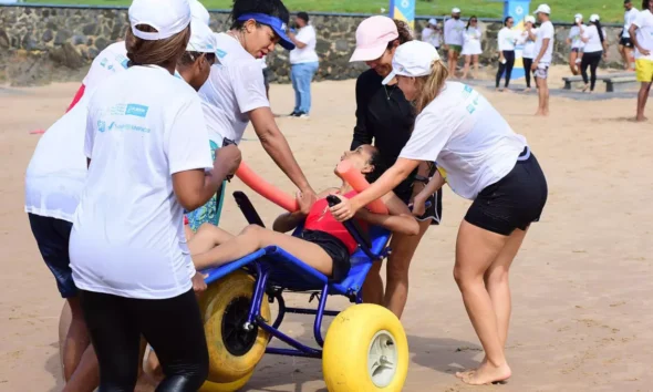 Em sua 11ª edição, o projeto ParaPraia 2026 inicia a temporada de banho de mar assistido neste sábado (21) e domingo (22),