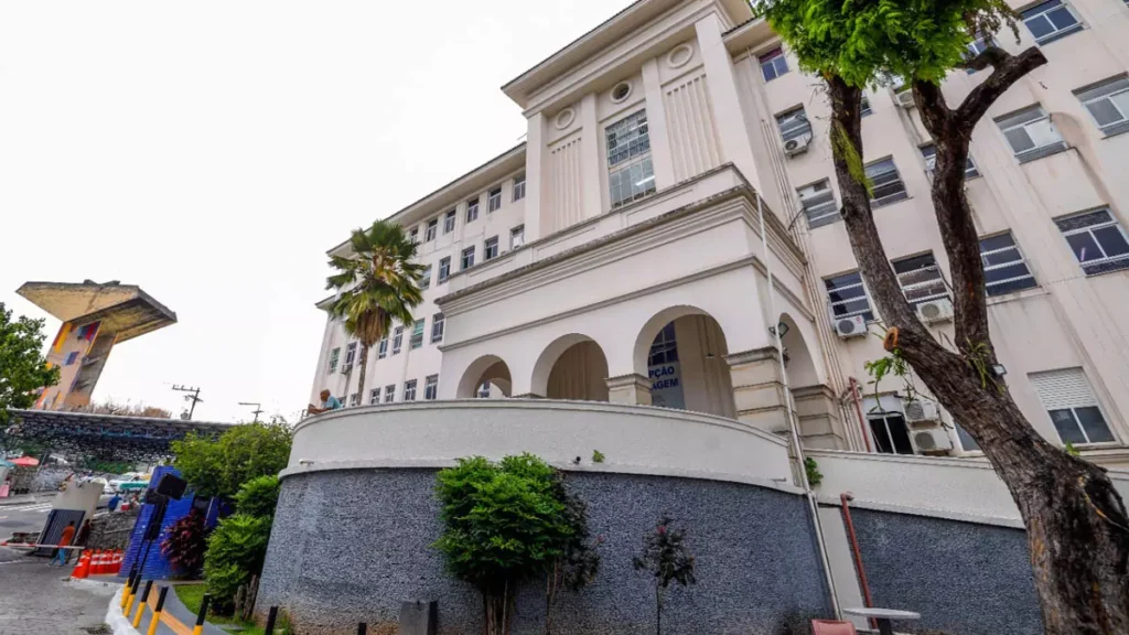 do Hospital Ana Nery (HAN), em Salvador. A agenda representa R$ 3,7 milhões em investimentos voltados ao fortalecimento