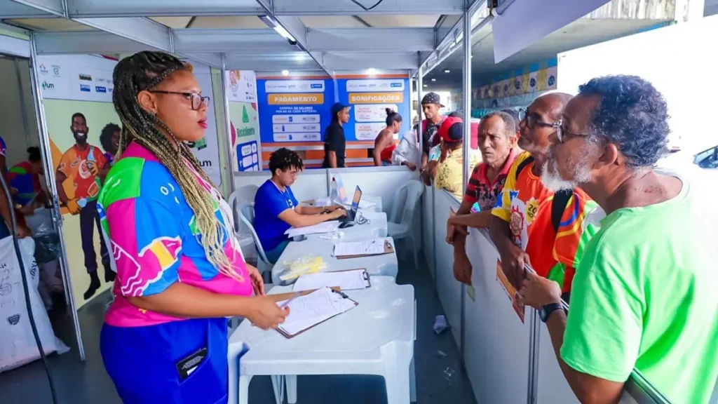 O Governo da Bahia consolidou um dos maiores programas públicos de apoio à reciclagem do Brasil e uma das maiores iniciativas