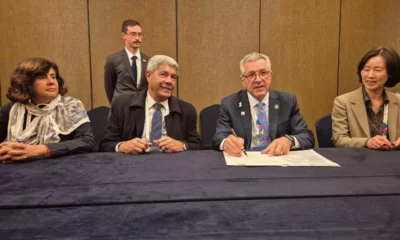 Para iniciar o processo de produção de biomedicamentos destinados ao tratamento de diversos tipos de câncer e doenças raras na Bahia,