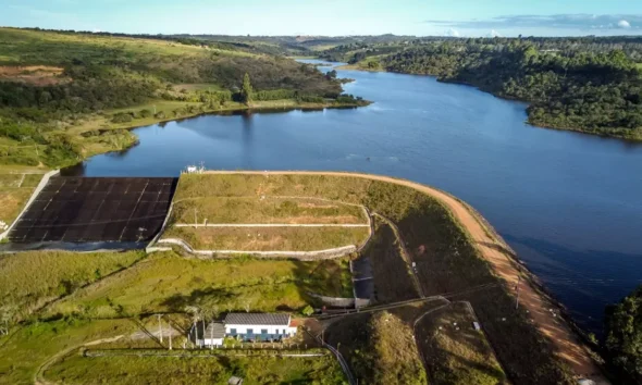 Com obras em andamento que vão ampliar ainda mais a cobertura de saneamento básico, Vitória da Conquista voltou a se destacar