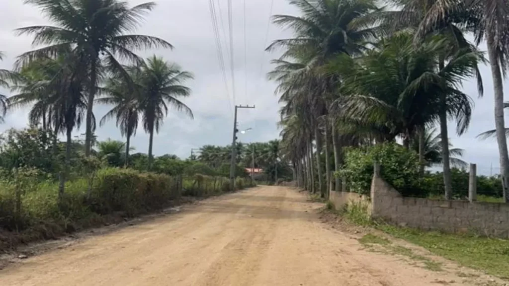 Os acessos a distritos e povoados de quatro municípios baianos — Várzea Nova, Sapeaçu, Mundo Novo e Riacho de Santana —