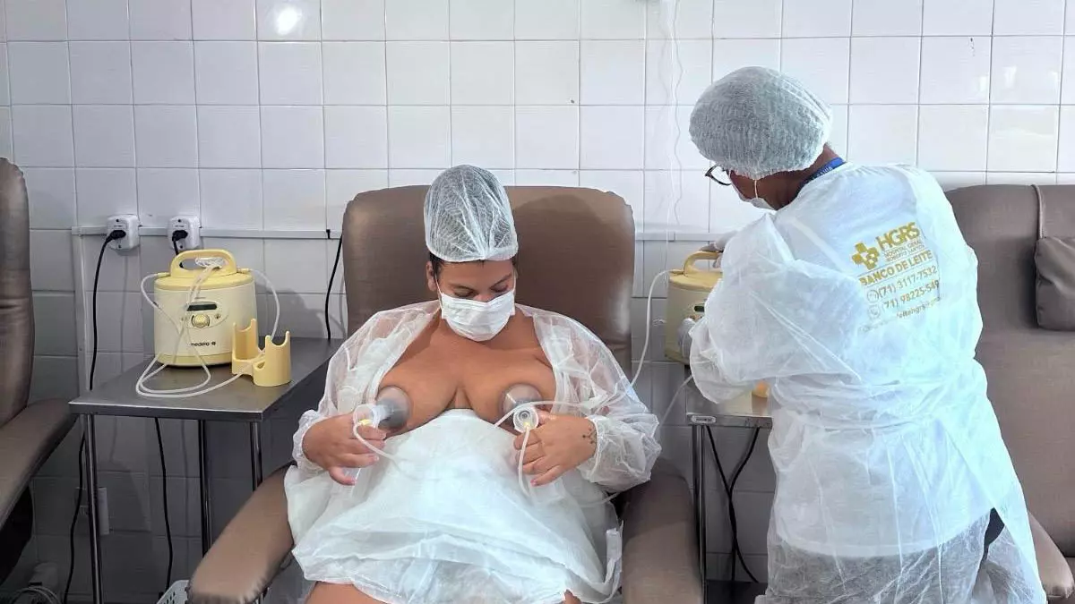 O Banco de Leite Humano do Hospital Geral Roberto Santos (HGRS), em Salvador, enfrenta uma situação crítica de desabastecimento