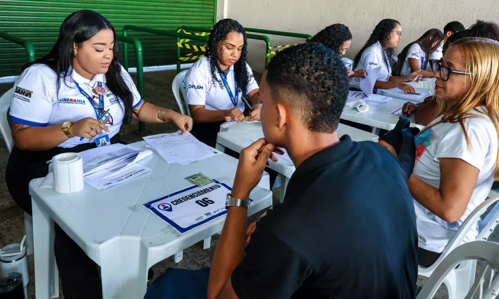 Se ligue nas vagas de emprego disponíveis no SineBahia para Salvador, RMS e interior do estado nesta terça-feira (10).