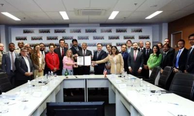 A redução dos índices de mortes violentas na Bahia e as metas para 2026 no âmbito do programa Bahia Pela Paz foram apresentadas