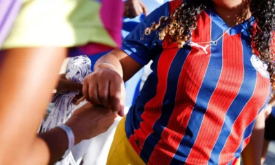 Arena Fonte Nova, torcedores foram convidados a assumir um compromisso simbólico contra a violência de gênero.