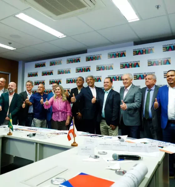 Conhecida por atrativos turísticos de natureza, como o Poço Azul e o Poço Olho d’Água da Urânia, a cidade de Nova Redenção,