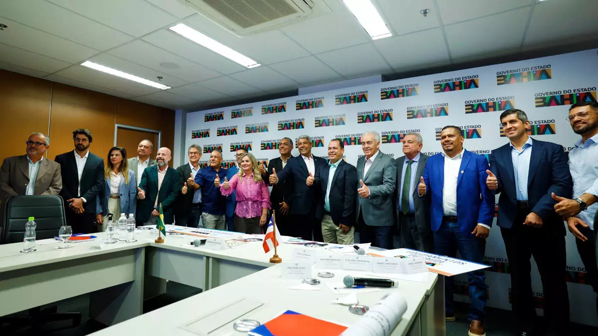 Conhecida por atrativos turísticos de natureza, como o Poço Azul e o Poço Olho d’Água da Urânia, a cidade de Nova Redenção,