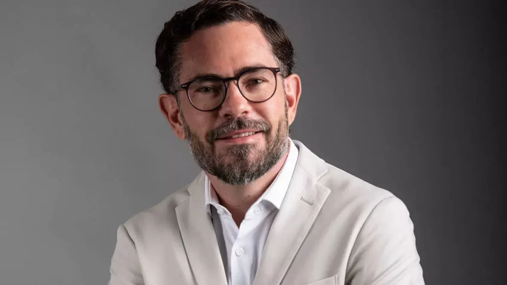 O arquiteto Walter Schimmelpfeng assina o projeto de Masterplan da edição 2026 do TEDx Porto Seguro, que conta com a