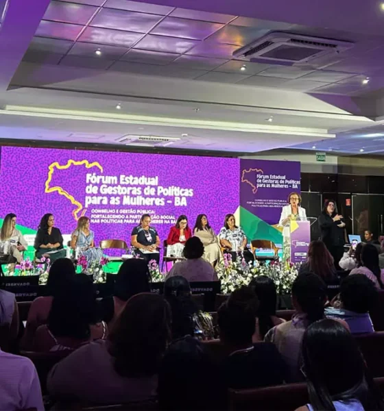 Com a presença de representantes de cerca de 200 municípios baianos, foi aberto, nesta quinta-feira (19), em Salvador, o Fórum de Gestoras