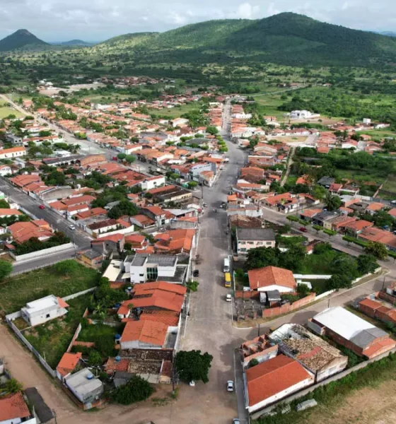 Marcial de Serra Preta, que recepcionou o governador Jerônimo Rodrigues. Os compromissos oficiais começaram na quinta-feira (19),