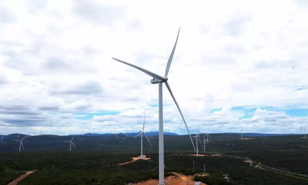 A Bahia já figurava entre os destaques nacionais em energia renovável quando o governador Jerônimo Rodrigues tomou posse, em janeiro de 2023.