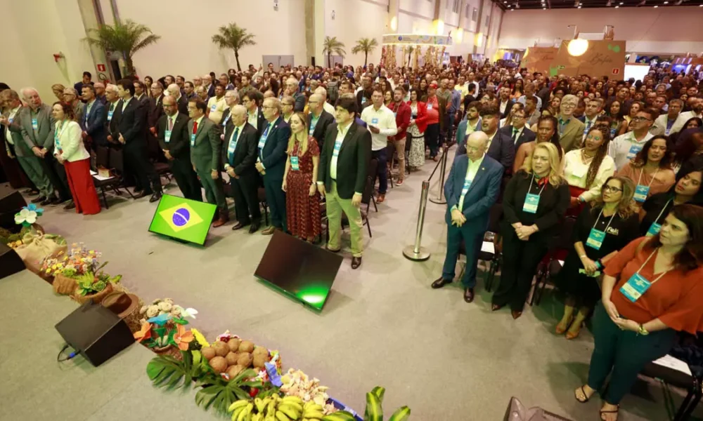 o Governo da Bahia abriu, nesta quarta-feira (25), sua participação no Salão Sebrae das Cidades Empreendedoras,