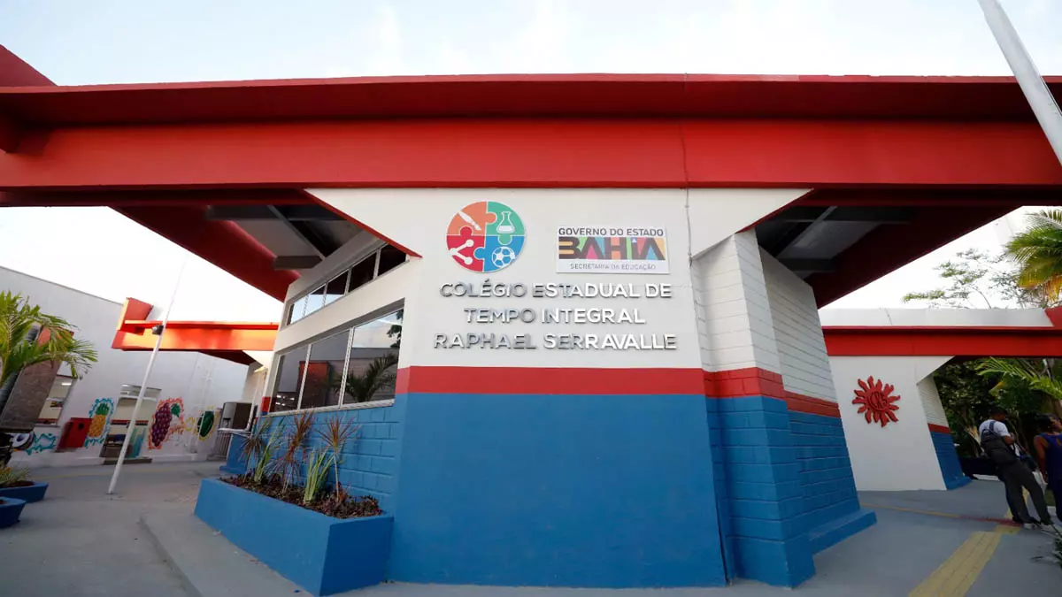 Salvador, entregue nesta quinta-feira (26), marca uma nova etapa para a unidade, que passa a ofertar ensino em tempo integral,