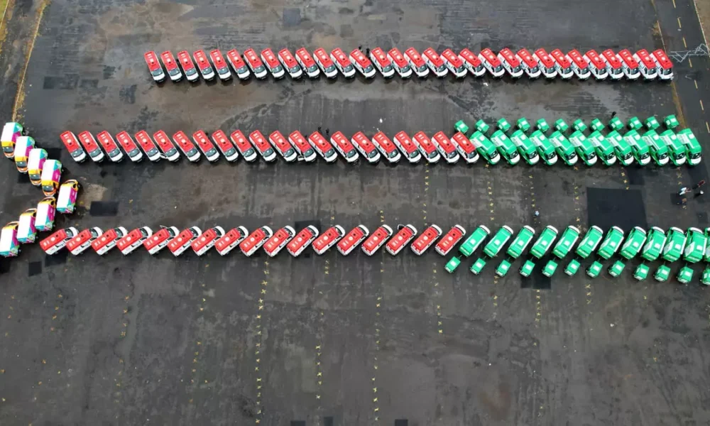 A Bahia recebeu 70 novas ambulâncias para reforçar o atendimento de saúde nos municípios e ampliar a capacidade de resposta,