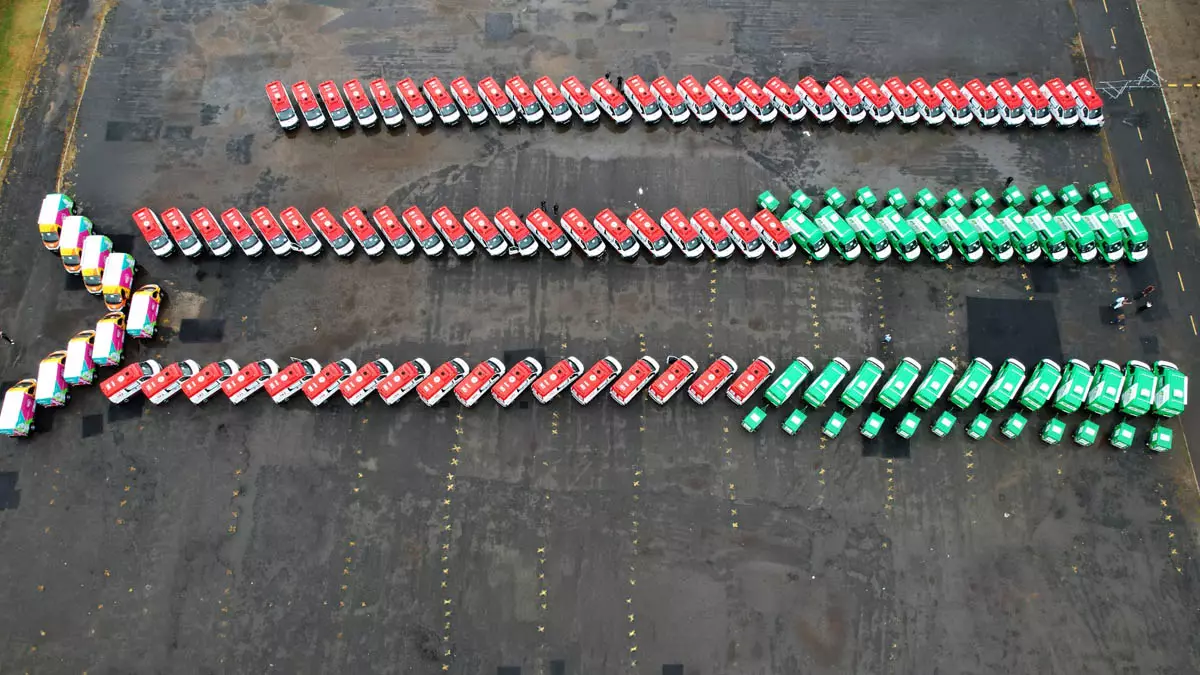 A Bahia recebeu 70 novas ambulâncias para reforçar o atendimento de saúde nos municípios e ampliar a capacidade de resposta,