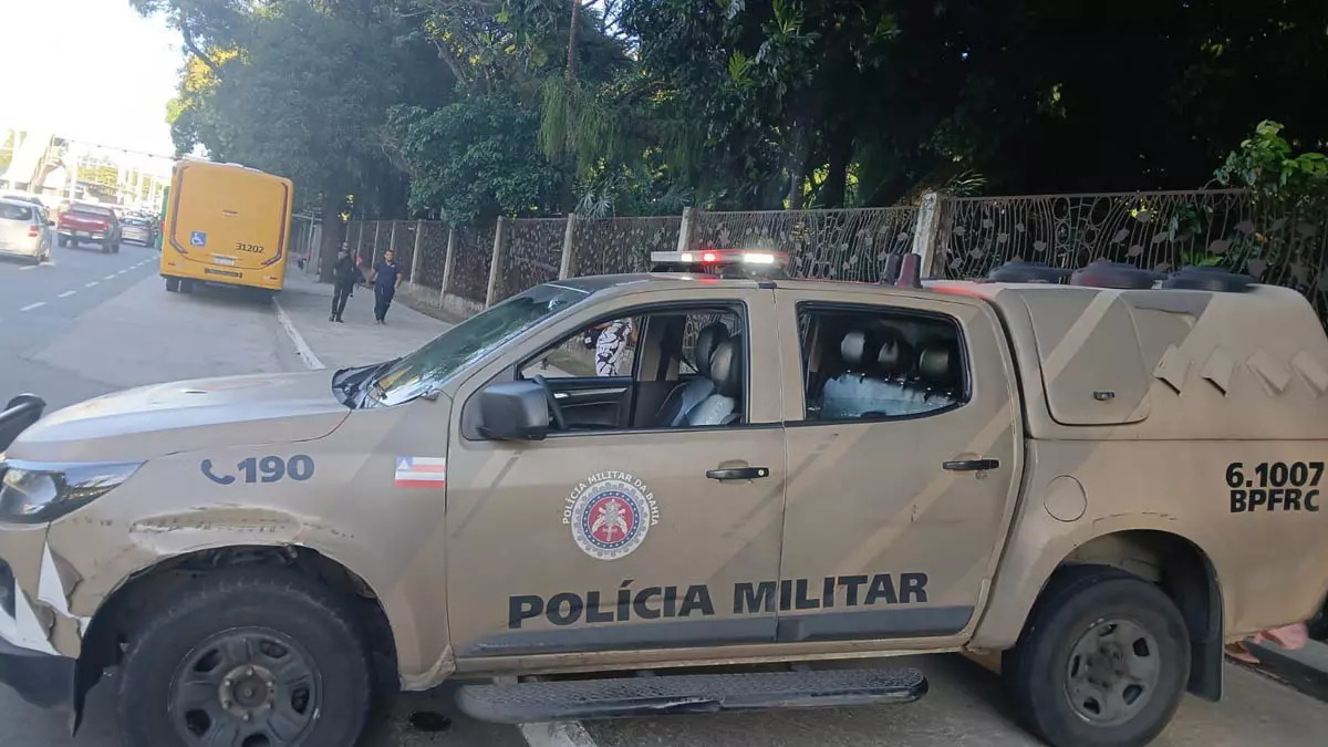 Guarnições da Polícia Militar alcançaram, na tarde desta quinta-feira (5), quatro integrantes de uma facção criminosa com atuação
