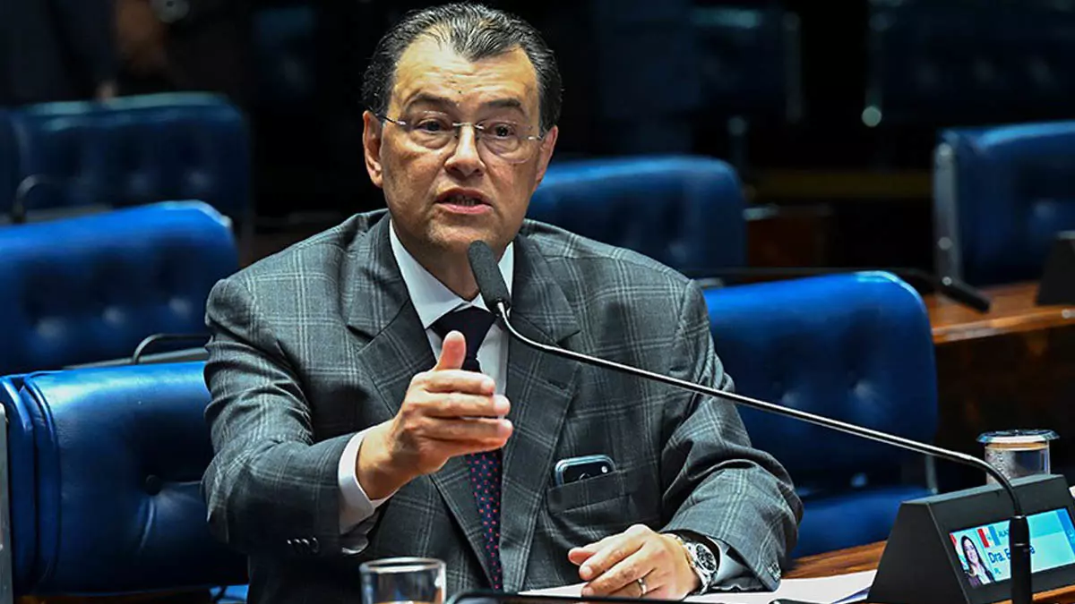 O Projeto de Lei nº 750/2026 foi aprovado nesta quarta-feira (11) pelo Senado Federal e segue agora para análise da Câmara