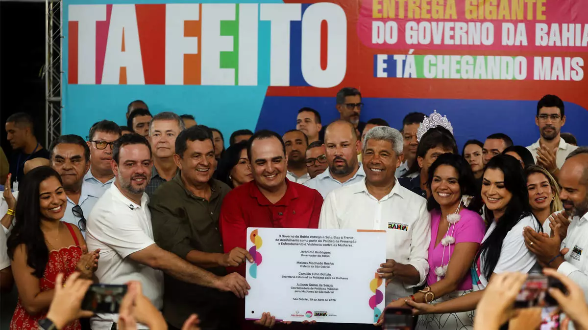 Encerrando a agenda institucional deste domingo (19), o governador Jerônimo Rodrigues visitou o município de São Gabriel,