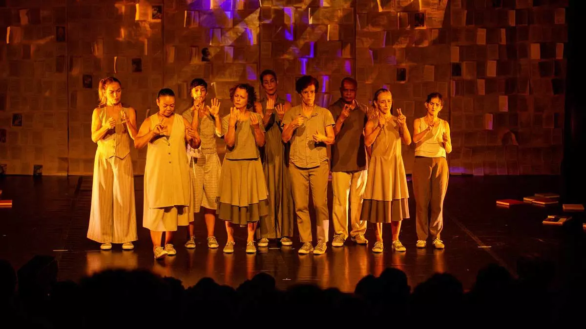 O Balé Teatro Castro Alves (BTCA) celebra seus 45 anos de trajetória com a apresentação do espetáculo “Verivérbio”,