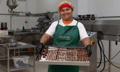 A valorização da agricultura familiar aliada à produção de alimentos diferenciados tem impulsionado a marca Natucoa Chocolates,