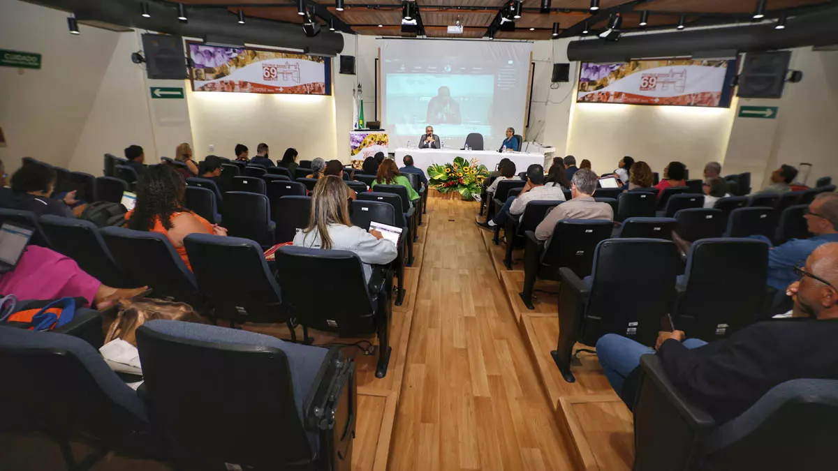 O subsecretário da Saúde do Estado da Bahia, Paulo Barbosa, participou, nesta quarta-feira (29), da reunião do Conselho Deliberativo