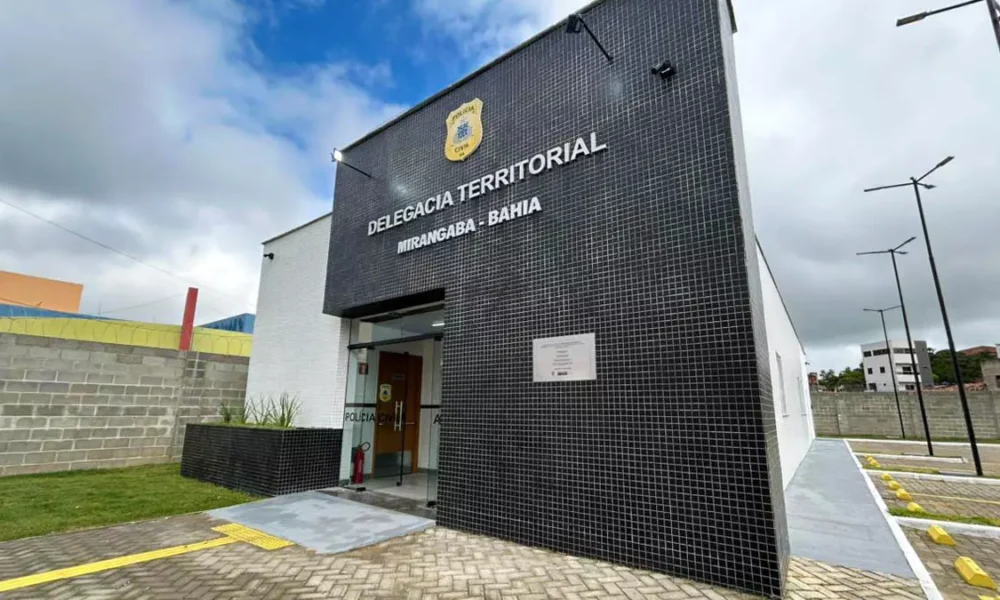 O Governo da Bahia deu continuidade, neste sábado (11), à série de entregas simultâneas de obras e equipamentos em