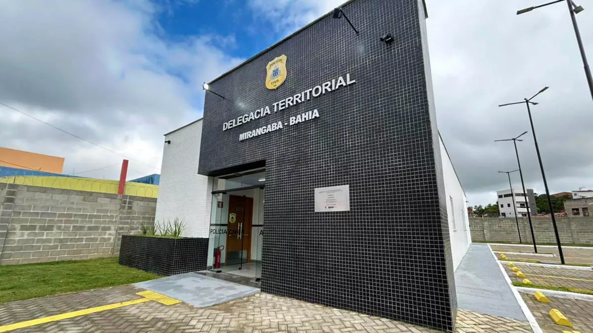 O Governo da Bahia deu continuidade, neste sábado (11), à série de entregas simultâneas de obras e equipamentos em