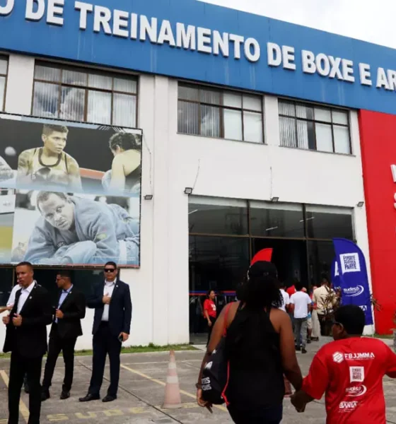 Com investimento superior a R$ 122 milhões, o Governo da Bahia lançou, nesta quinta-feira (9), no Centro de Boxe e Artes Marciais da Bahia,