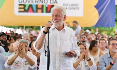 inauguração da reforma e ampliação do Hospital Municipal de Santa Maria da Vitória, nesta sexta-feira (10), o senador Jaques Wagner (PT)