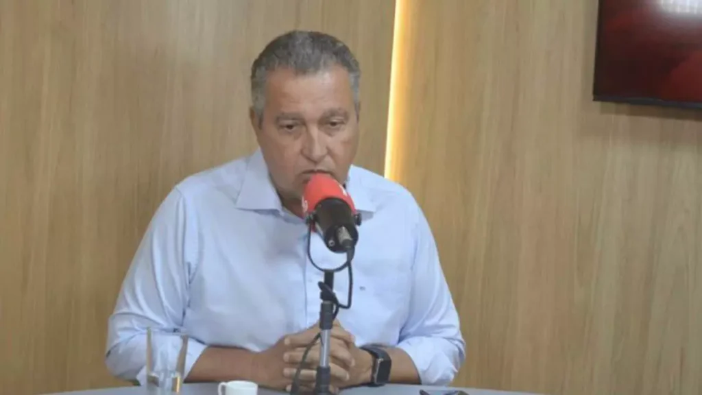 O ex-ministro e ex-governador da Bahia Rui Costa elevou o tom contra o prefeito de Salvador, Bruno Reis (União Brasil),