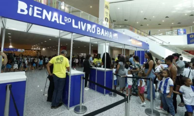 Um dos momentos mais aguardados pelos amantes da literatura está de volta. A Bienal do Livro Bahia 2026 teve início nesta quarta-feira (15)