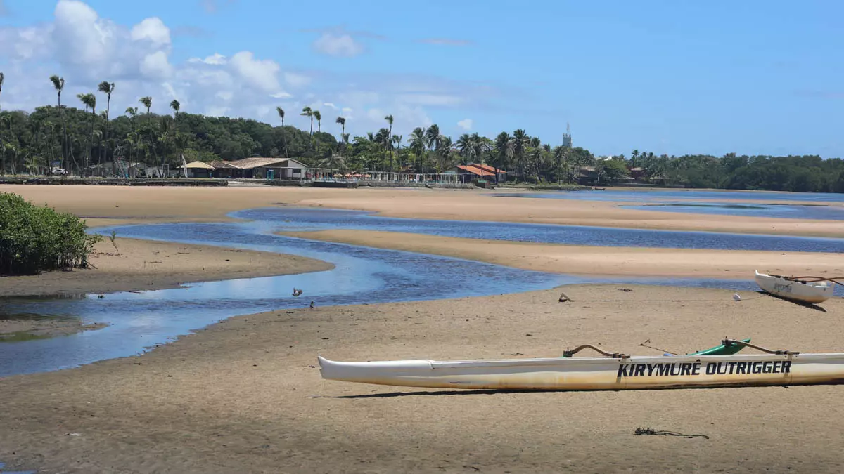 A previsão do tempo para o feriado prolongado de Tiradentes aponta predomínio de sol na Bahia até sábado (18), com mudança gradual