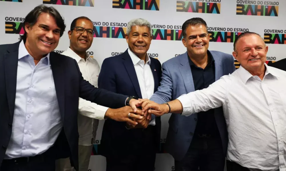 O prefeito de Piatã, Marcos Paulo (PSD), anunciou uma mudança em seu posicionamento político e declarou alinhamento