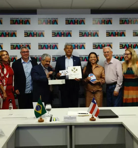 Nesta terça-feira (28), o governador Jerônimo Rodrigues recebeu, na Governadoria, em Salvador, a prefeita de Poções, Irenilda