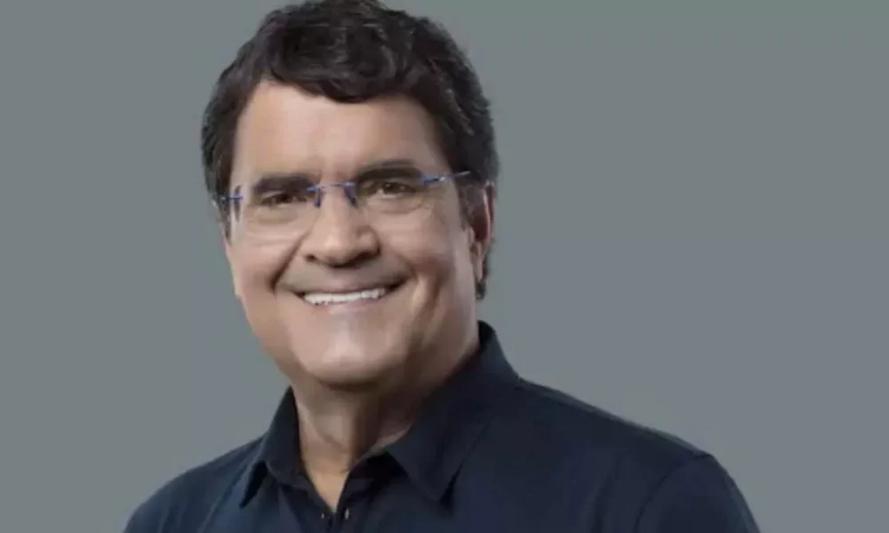 Na gravação, Neto aparece ao lado do secretário Renato Feder, que também comandou a educação do Paraná e tem origem no setor empresarial.