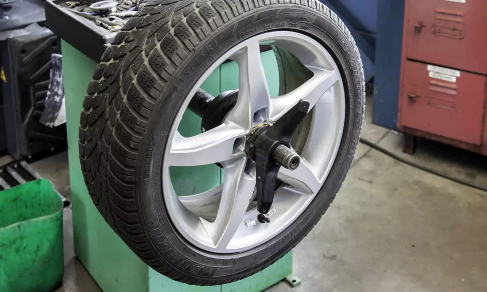 A Dunlop Pneus anuncia uma iniciativa inédita no Brasil ao se tornar a primeira fabricante nacional a oferecer garantia vitalícia