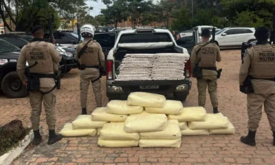 policiais militares da 29ª CIPM prenderam um indivíduo e apreenderam materiais explosivos no bairro União, em Seabra. 