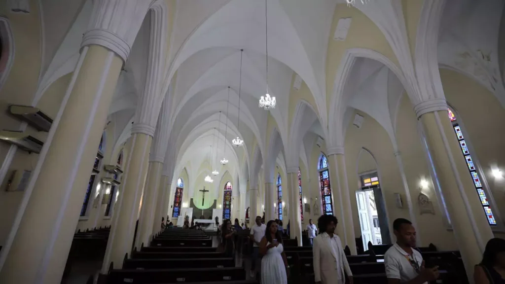 Símbolo da tradição religiosa e da identidade cultural de Feira de Santana, o Santuário Senhor dos Passos teve a obra de restauração