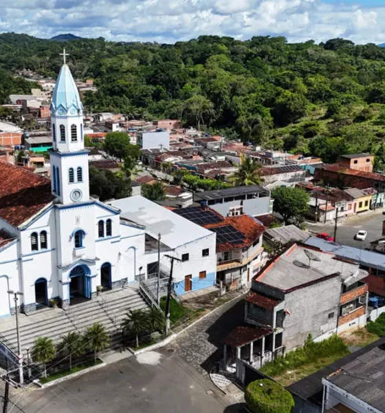 conectividade digital na região, o governador Jerônimo Rodrigues esteve, nesta quarta-feira (21), no município de Cairu, no Baixo Sul do