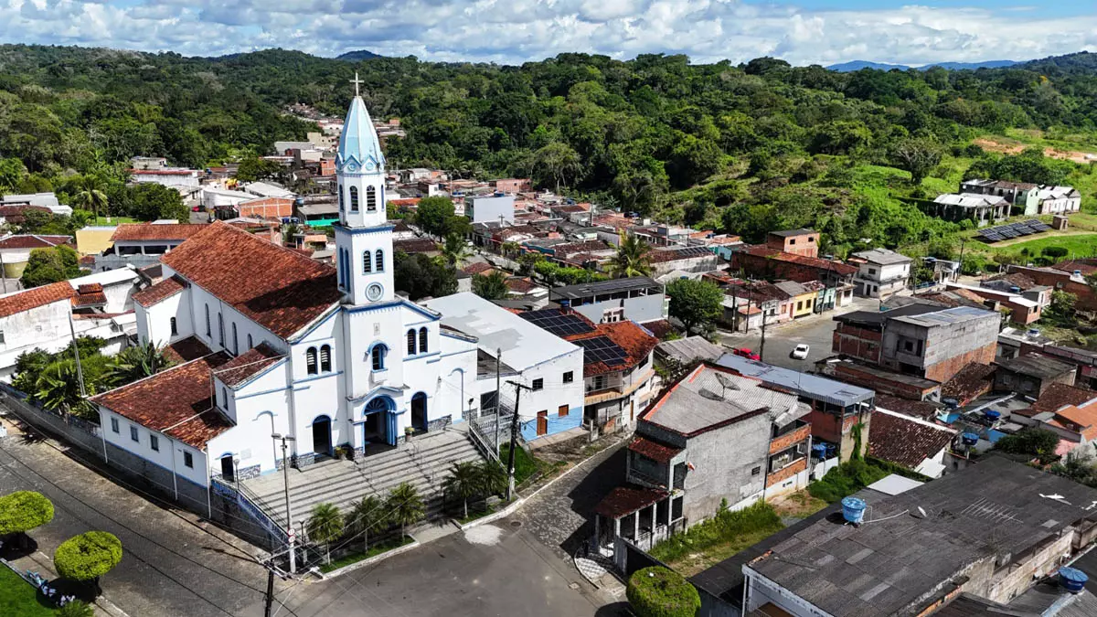 conectividade digital na região, o governador Jerônimo Rodrigues esteve, nesta quarta-feira (21), no município de Cairu, no Baixo Sul do