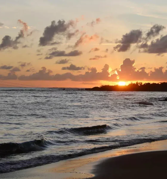 A maioria das praias monitoradas pelo Instituto do Meio Ambiente e Recursos Hídricos (Inema) ao longo do litoral baiano
