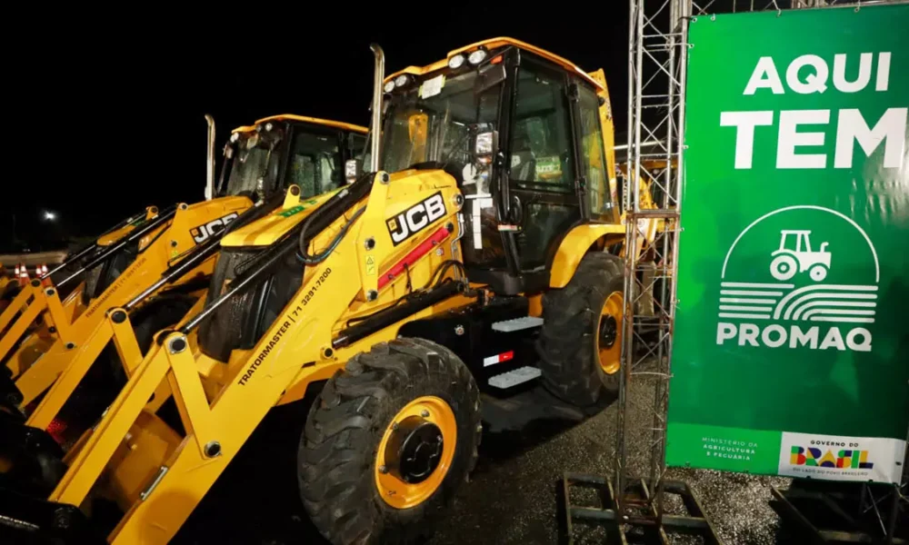 Municípios do sudoeste baiano receberam, neste sábado (23), máquinas, equipamentos e implementos agrícolas