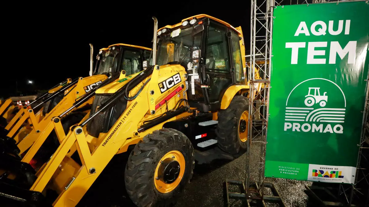 Municípios do sudoeste baiano receberam, neste sábado (23), máquinas, equipamentos e implementos agrícolas