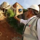 autorizou a abertura de processos licitatórios para a construção de contenções de encostas em áreas estratégicas da cidade.