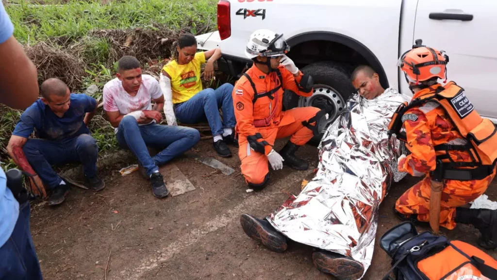 durante o 2º Simulado Operacional dos Corpos de Bombeiros Militares do Nordeste (Siop/NE). A ação reúne equipes de corporações