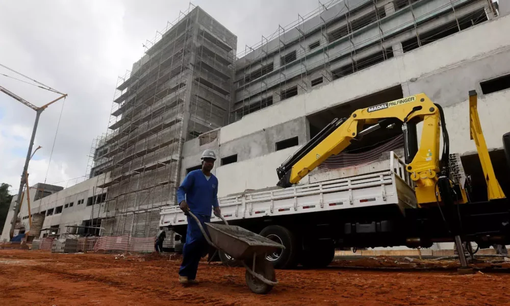 A Bahia gerou 8.461 postos de trabalho com carteira assinada em abril, segundo dados do Cadastro Geral de Empregados e Desempregados