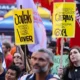 A regra de transição para a redução da jornada de trabalho das atuais 44 horas para 40 horas semanais deve ser de um ano, segundo