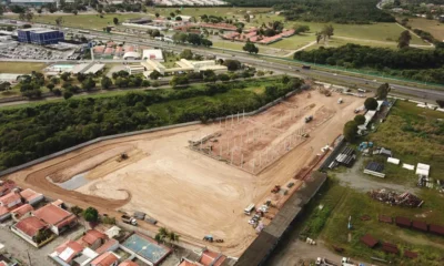 As obras do novo Centro de Distribuição Logístico da Embasa, em Feira de Santana, avançam e já ultrapassaram 30% de execução.